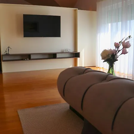 Stross Apartments & Rooms Osijek Room photo
